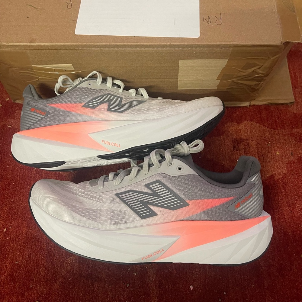 New Balance TCS NYC Marathon FuelCell Rebel v5 - Picture 11 of 13